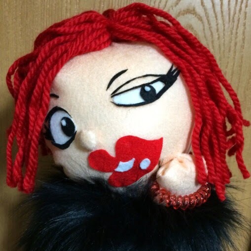 Masaki o moderu ni sita ningyô no syasin